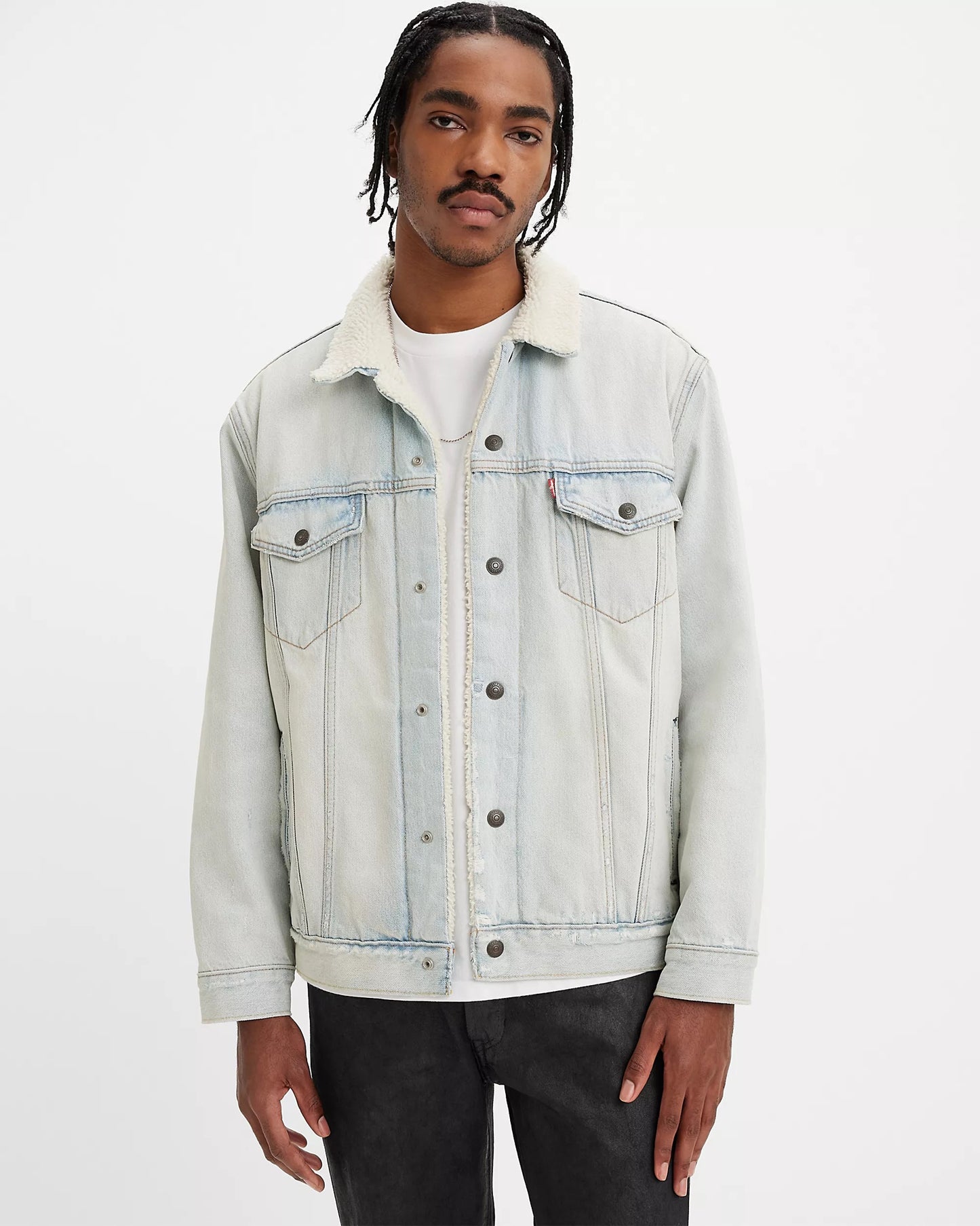Levi’ s RELAXED FIT SHERPA TRUCKER JACKET