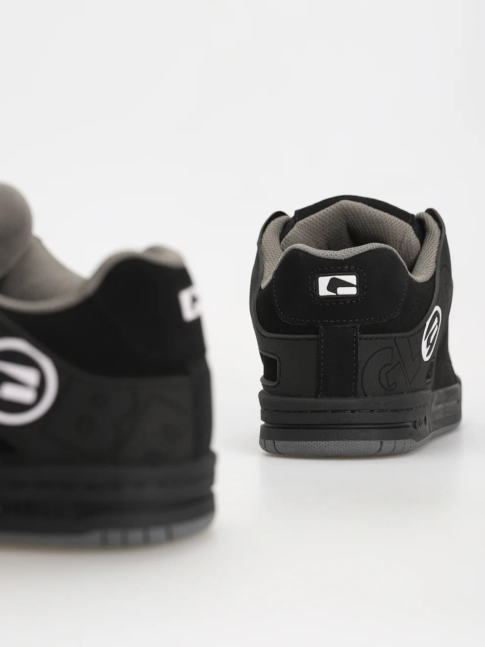 GLOBE TILT BLACK/BLACK