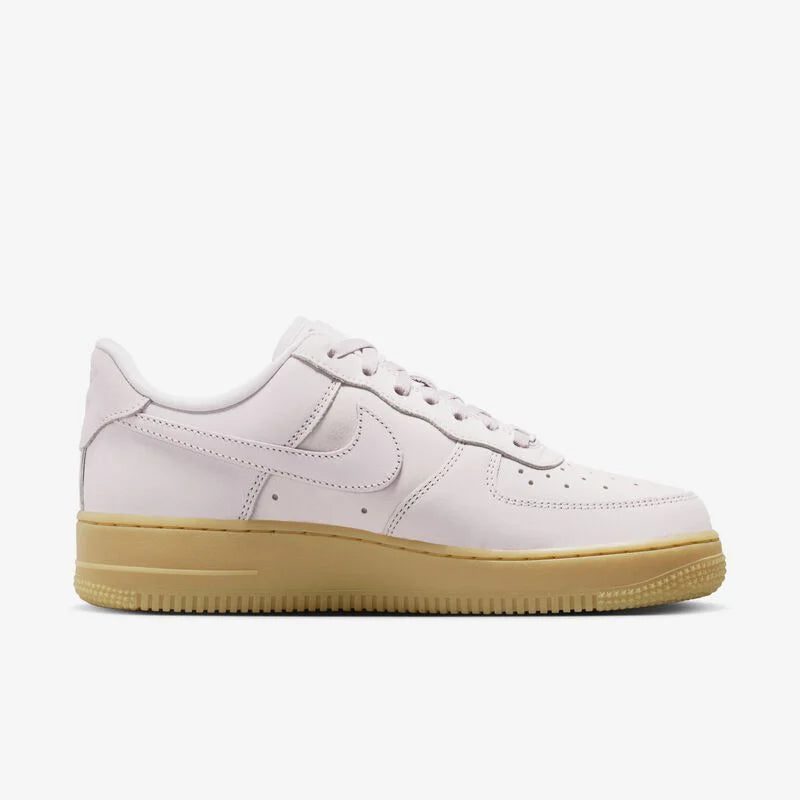 Nike Air Force 1 PREMIUM