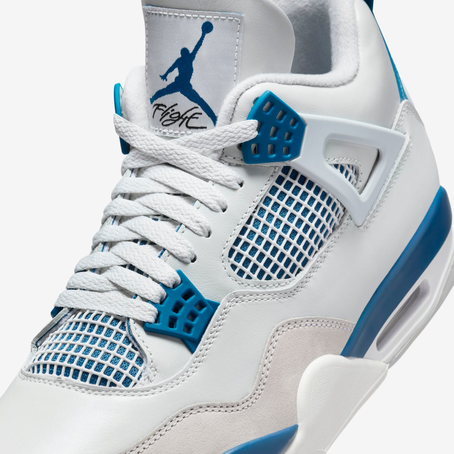 Air Jordan 4 Retro "Military Blue"