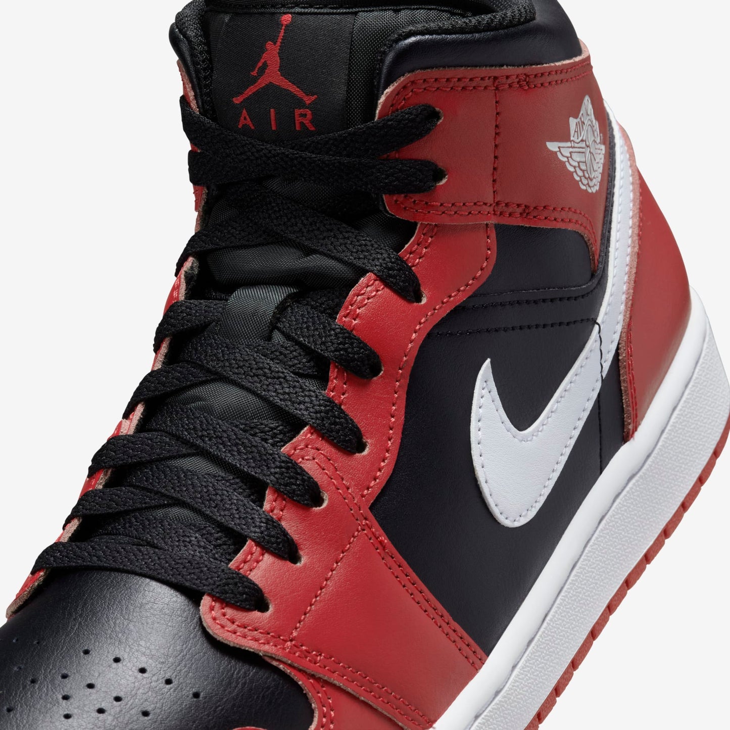 Air Jordan 1 Mid