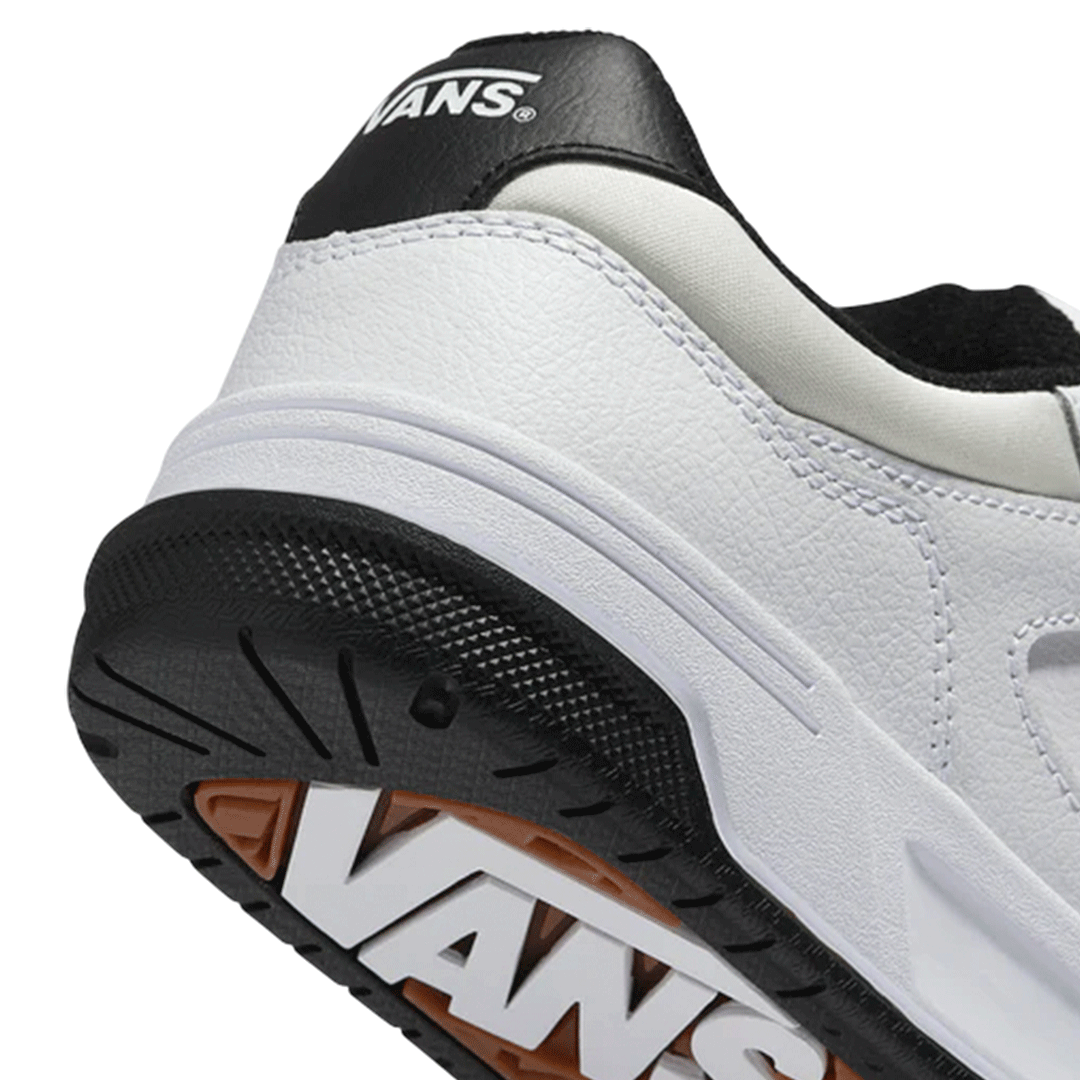 Vans Upland B/W "White Black"
