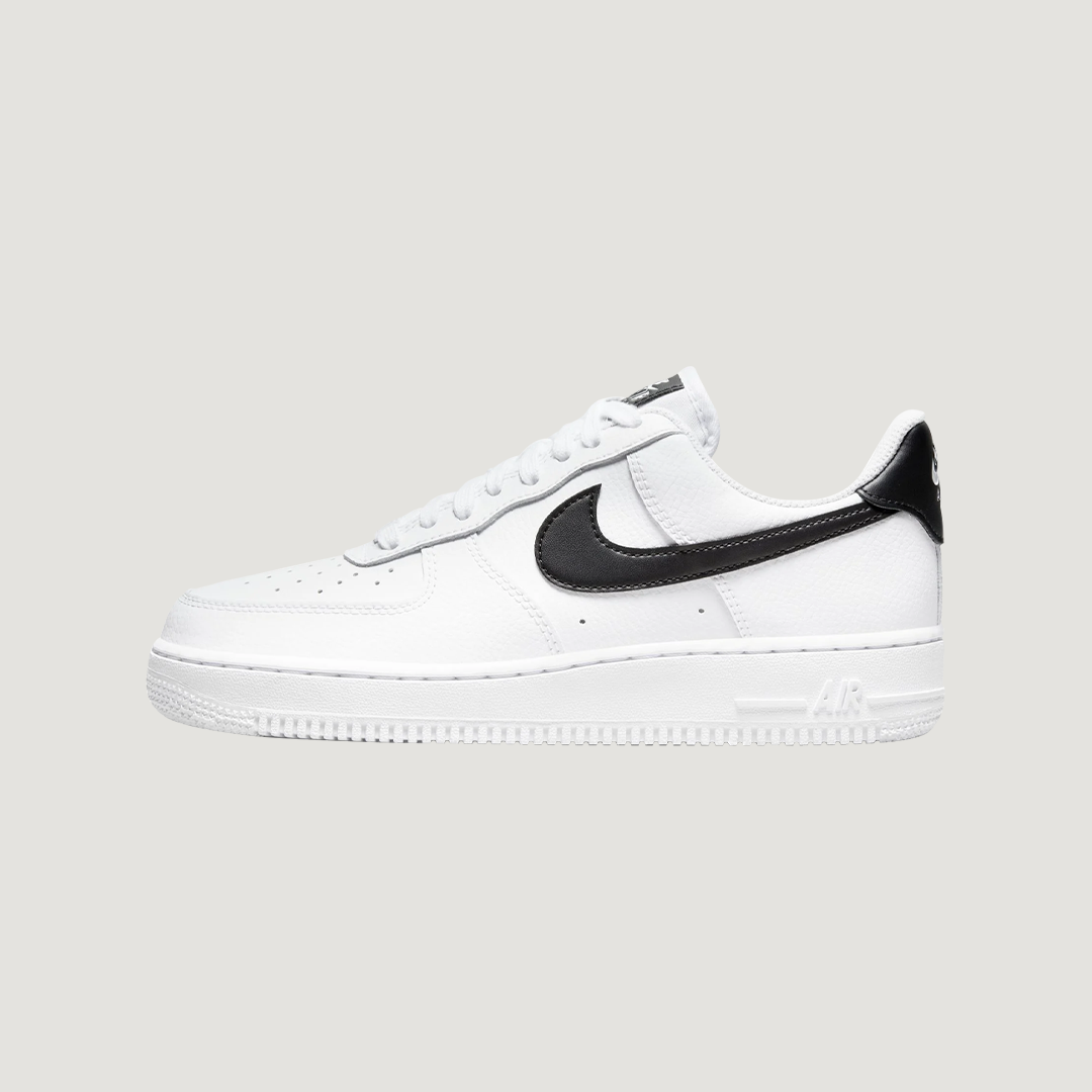 Nike Air Force 1 '07