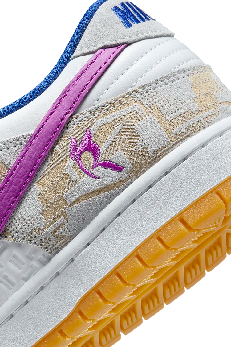 Nike SB Dunk Low x Rayssa Leal