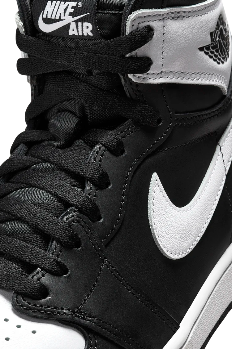 Jordan 1 Retro High OG Black White