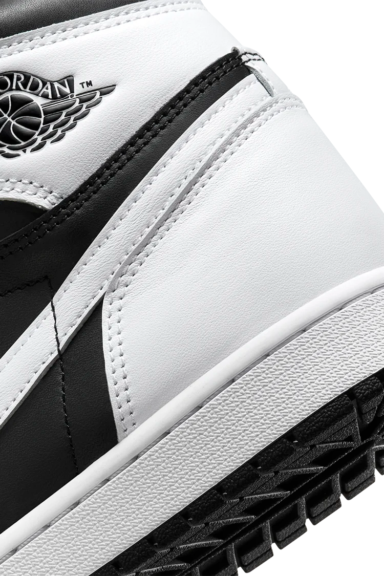 Jordan 1 Retro High OG Black White