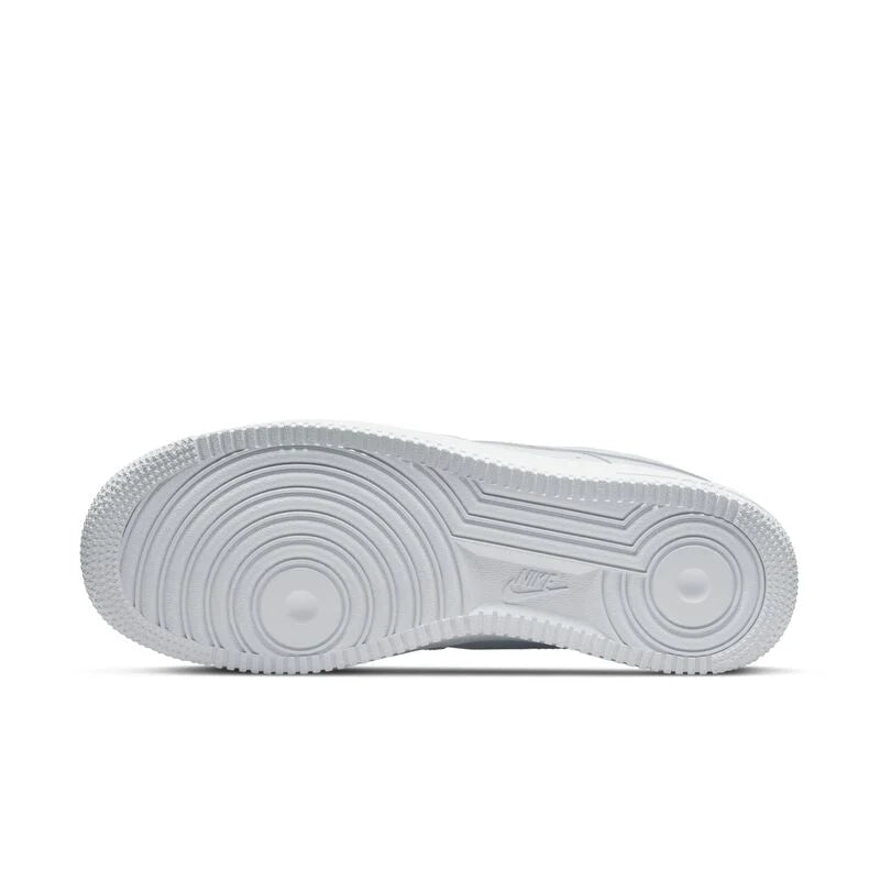 Nike Air Force 1 07 "Triple White"