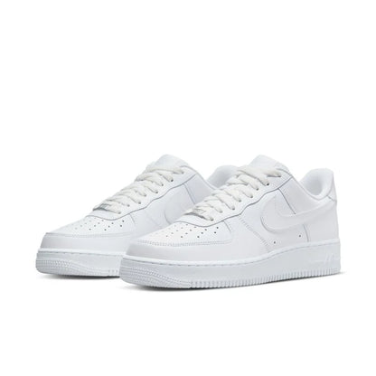 Nike Air Force 1 07 "Triple White"