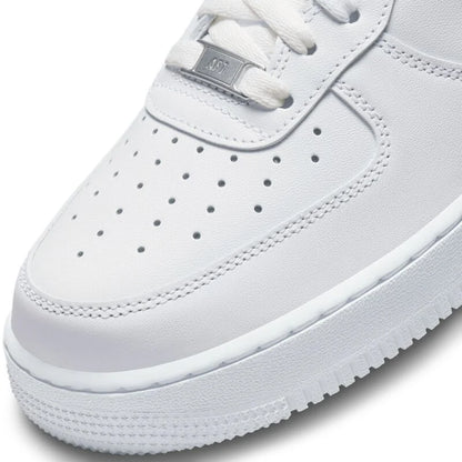 Nike Air Force 1 07 "Triple White"