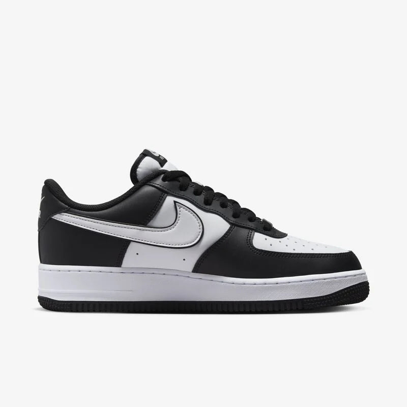 Nike Air Force 1 07’