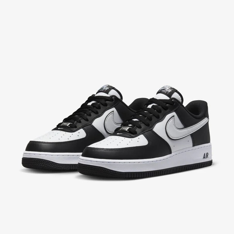 Nike Air Force 1 07’