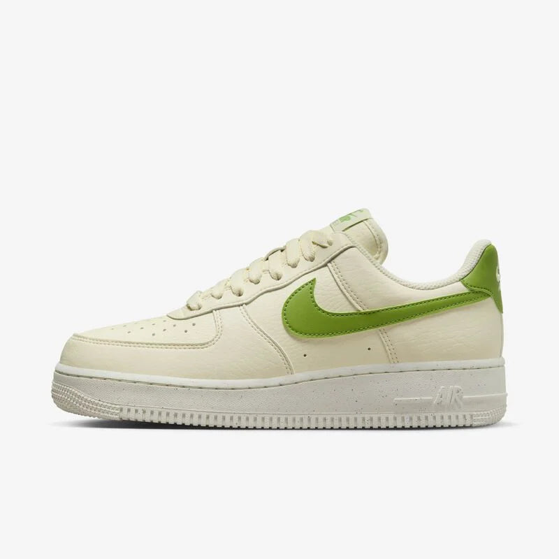 Nike AIr Force 1 W