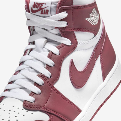 Air Jordan 1 High "Team Red" W