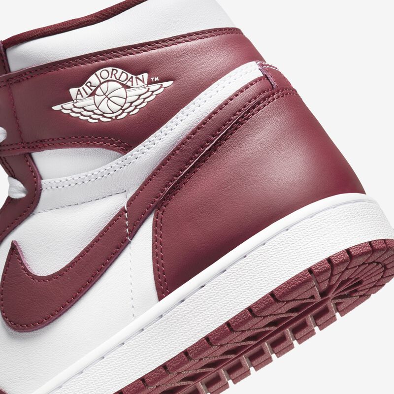 Air Jordan 1 High "Team Red" W