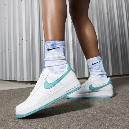 Nike Air Force 1 07 SE