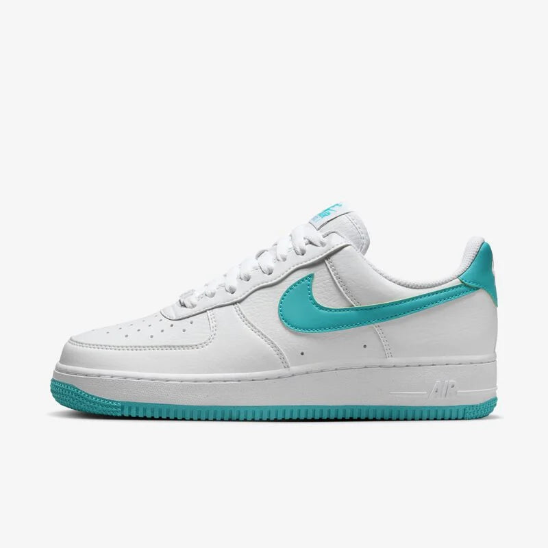 Nike Air Force 1 07 SE