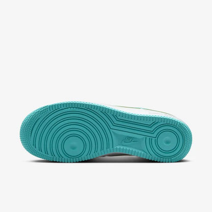 Nike Air Force 1 07 SE