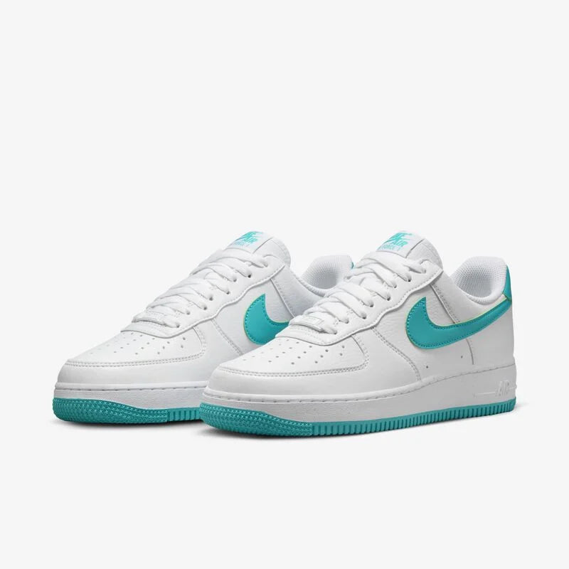 Nike Air Force 1 07 SE