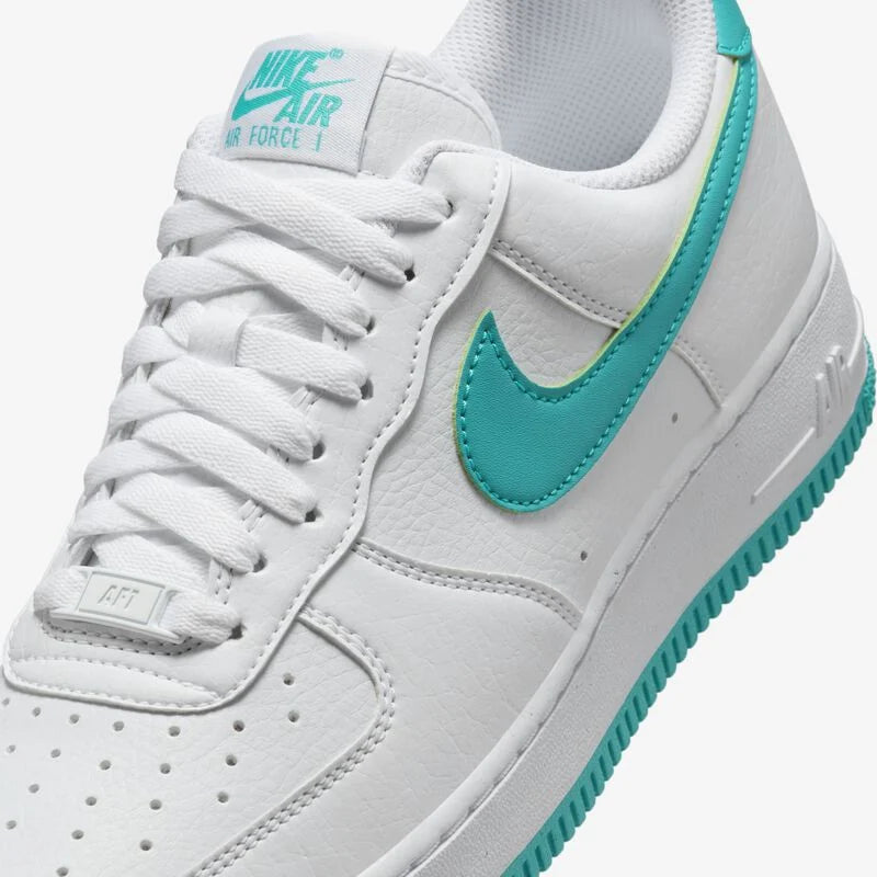 Nike Air Force 1 07 SE