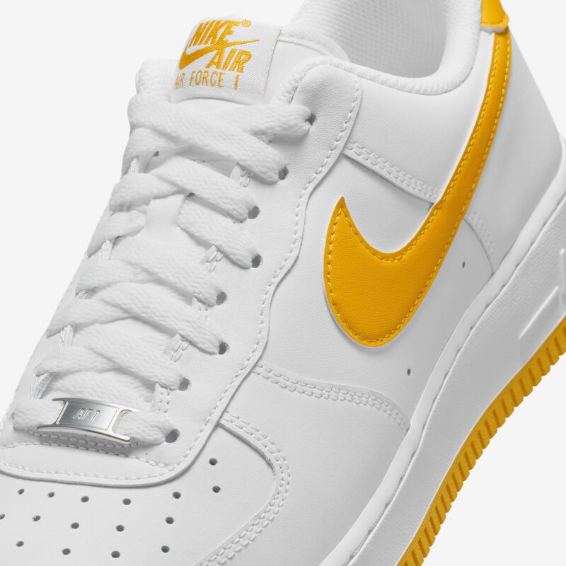 NIKE AIR FORCE 1 LOW "UNIVERSITY GOLD"