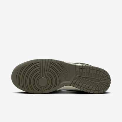 Nike Dunk Low "Olive"