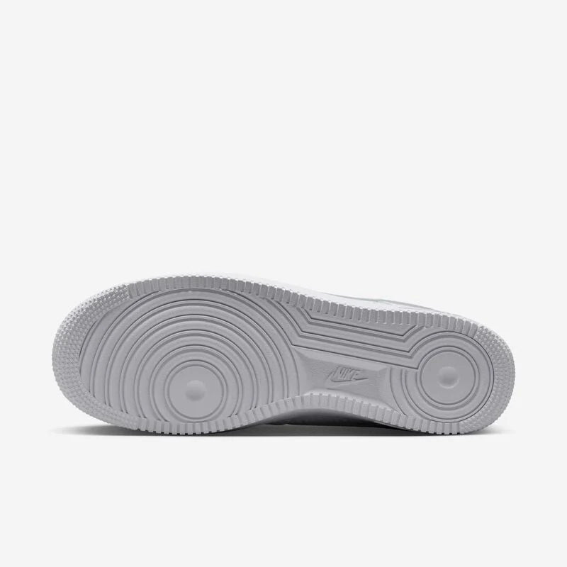 NIKE AIR FORCE 1 "Carbon Fiber"