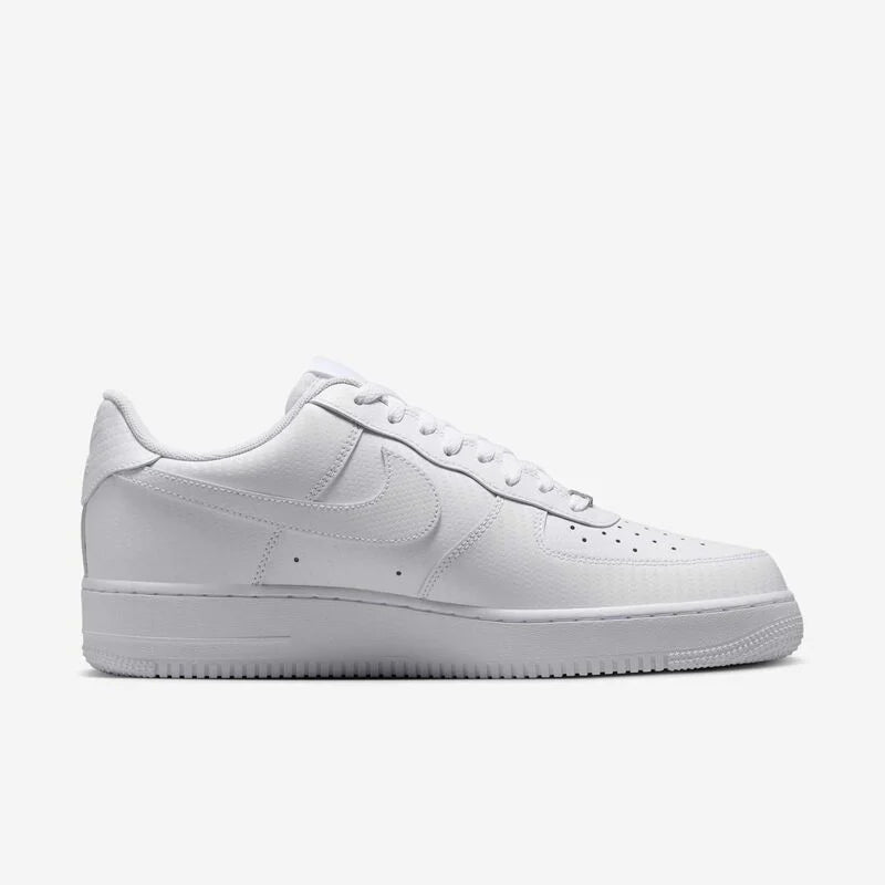 NIKE AIR FORCE 1 "Carbon Fiber"