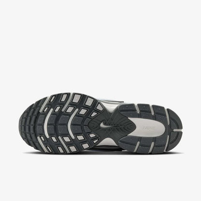 Nike V5 RNR W