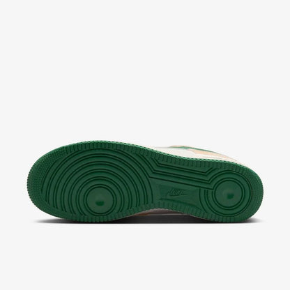 NIKE AIR FORCE 1 LOW "BEIGE/GREEN)