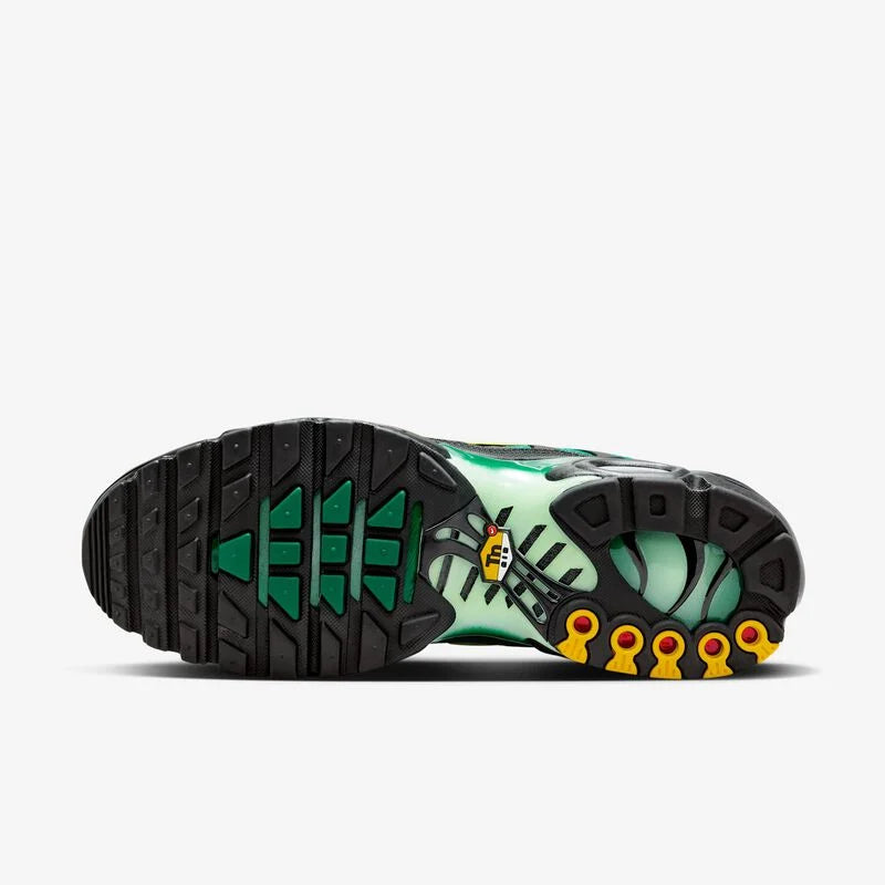 Nike Air Max Plus TN GREEN LIGHT