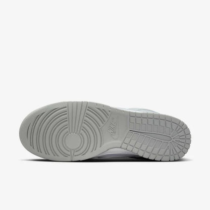 Nike Dunk Low "Smoke Gray"