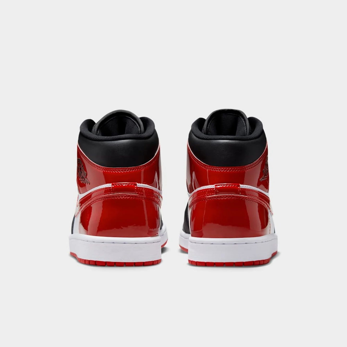 Jordan 1 Mid Bred Toe SE