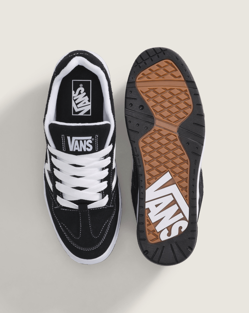 VANS ´UPLAND B/W SUEDE