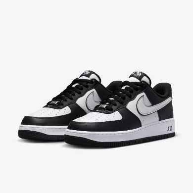 Nike Air Force 1 07’