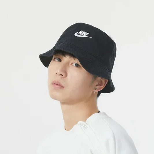 NIKE BUCKET HAT (M)