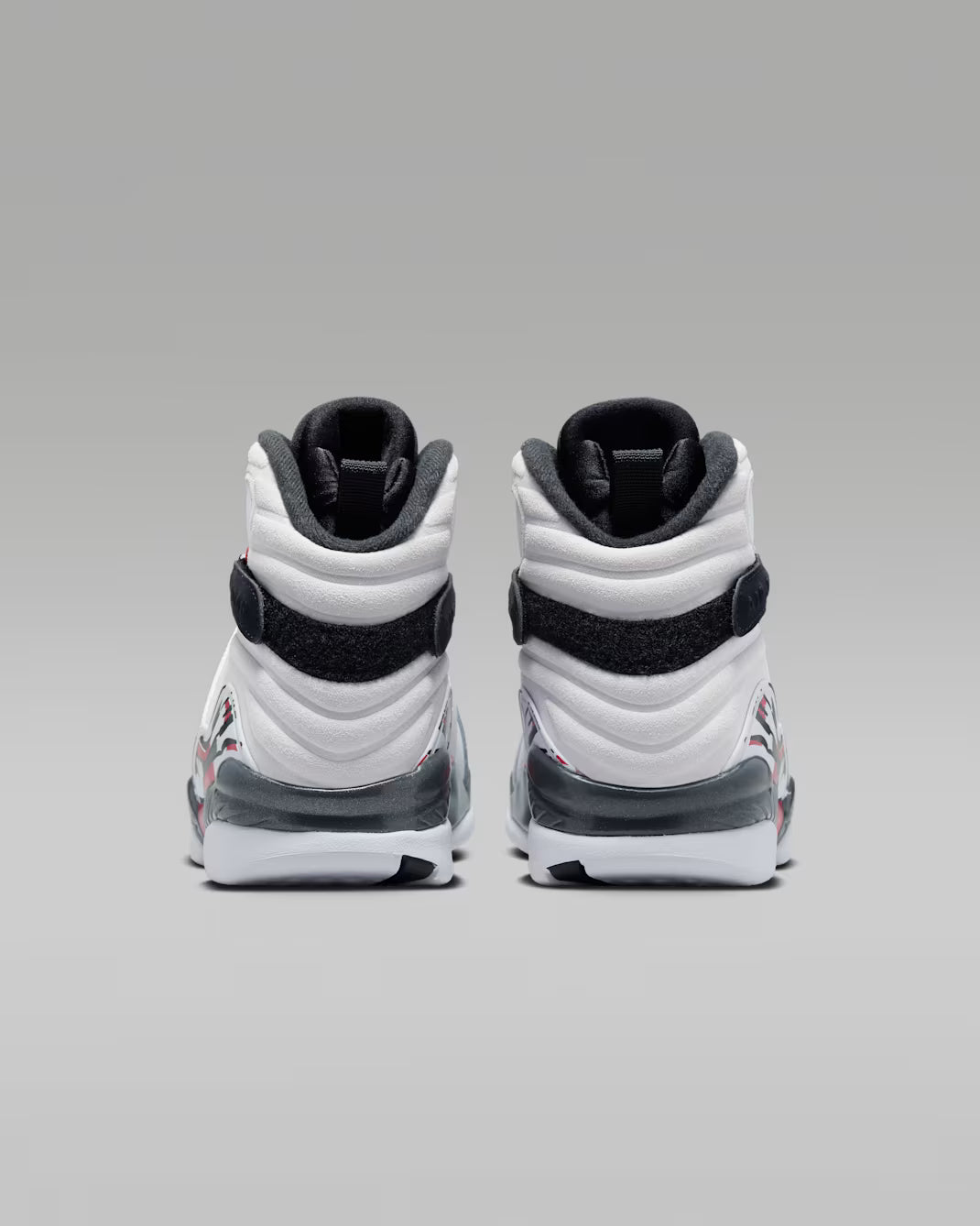 Air Jordan 8 RETRO "BUGS BUNNY" (2025)