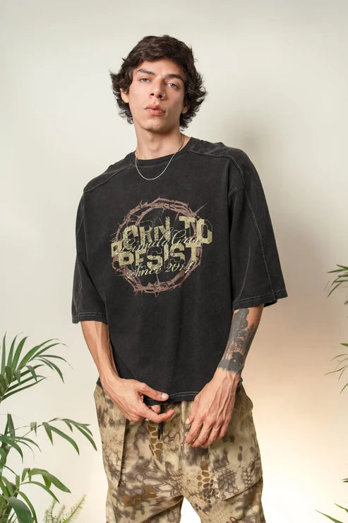 BORN TO RESIST - BLACK TEE