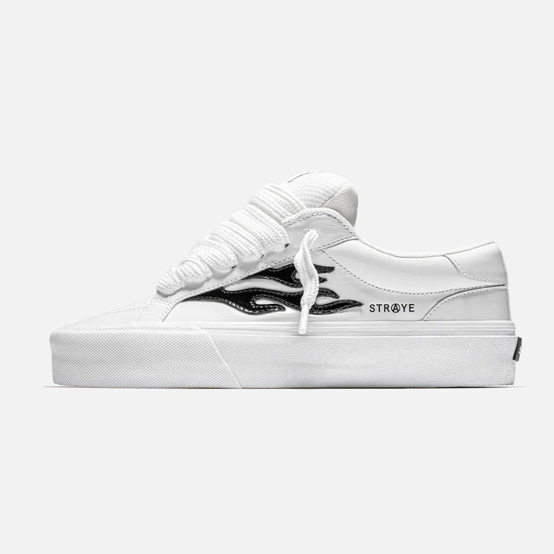 STRAYE LOGAN PUFF "GLOOSY WHITE"