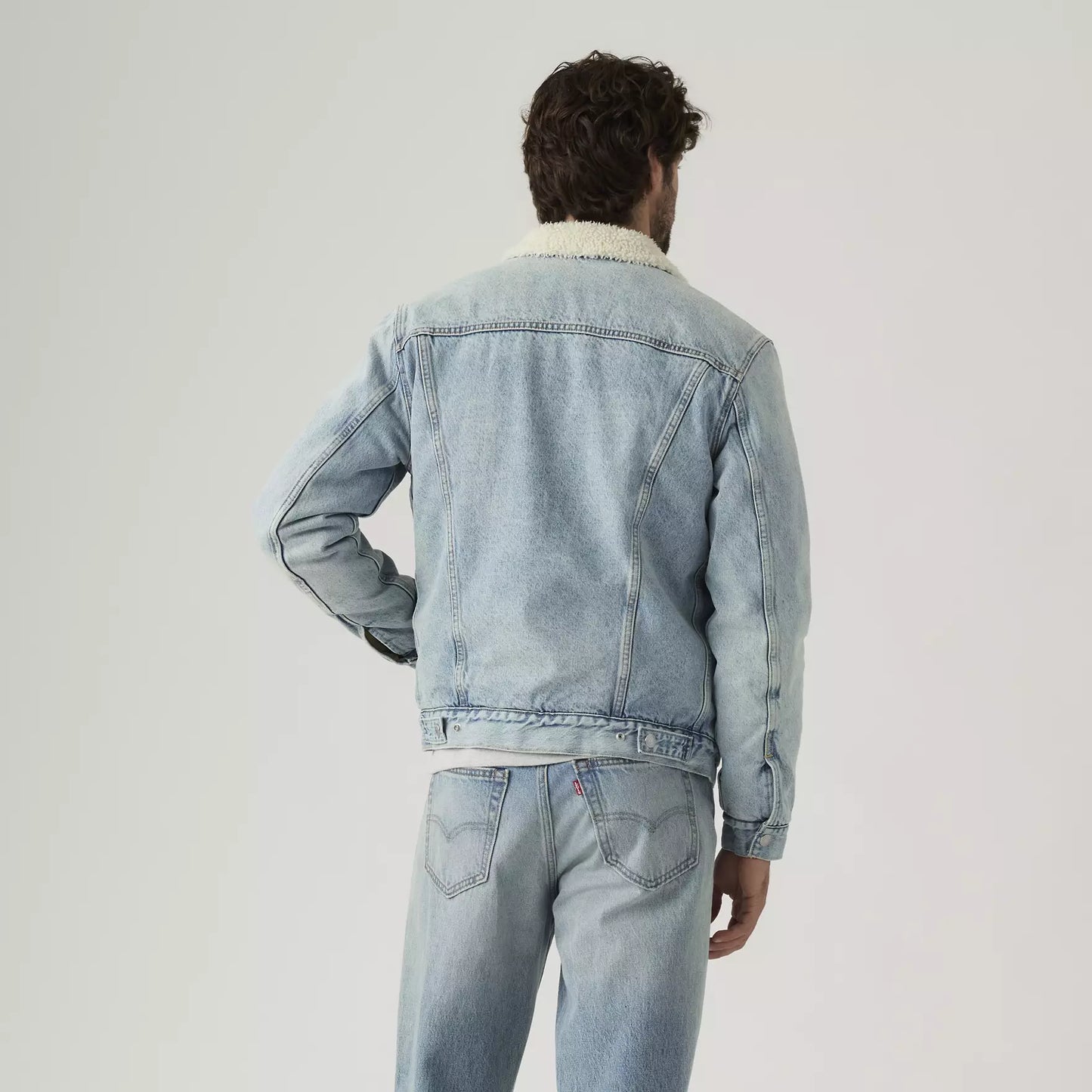 LEVIS Type III Sherpa Trucker Jacket Kentucky Blue Sherpa
