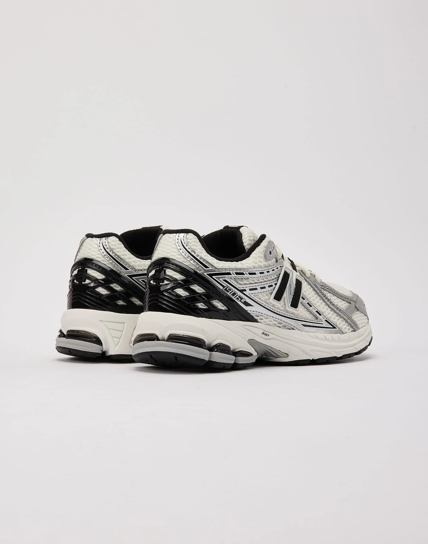 New Balance 1906R GS