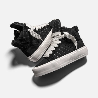 STRAYE SKTP.01 BLACK