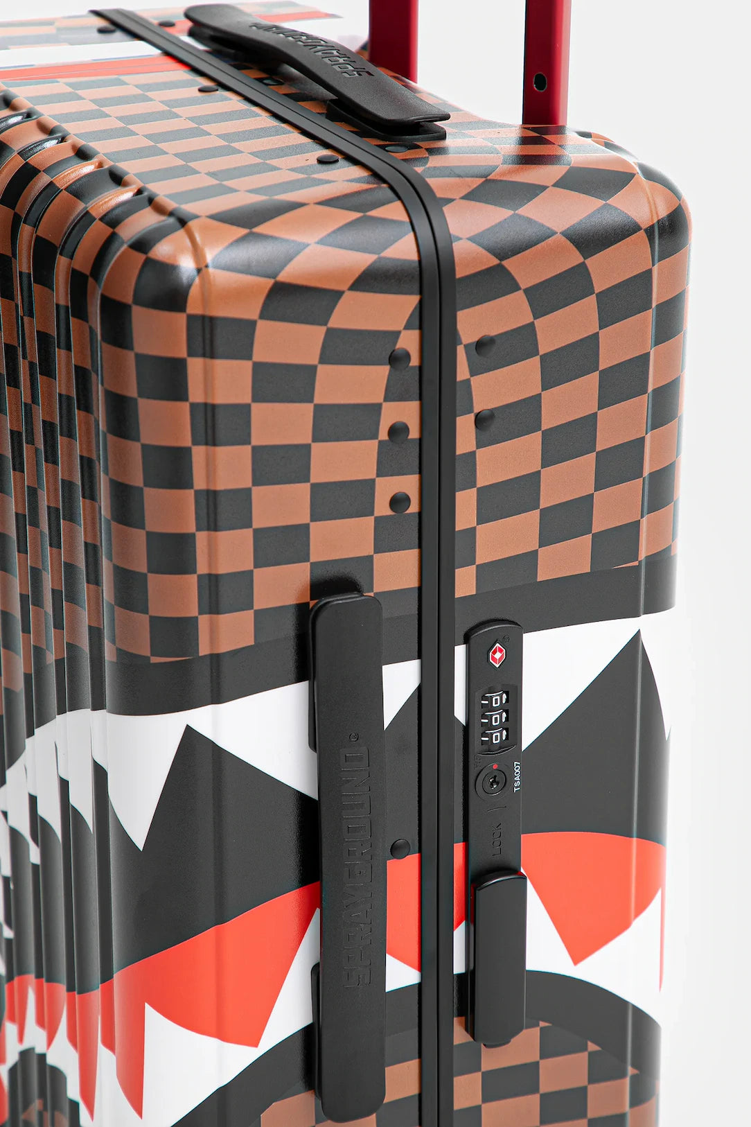Sprayground walizka kolor brązowy 910CL258NSZ