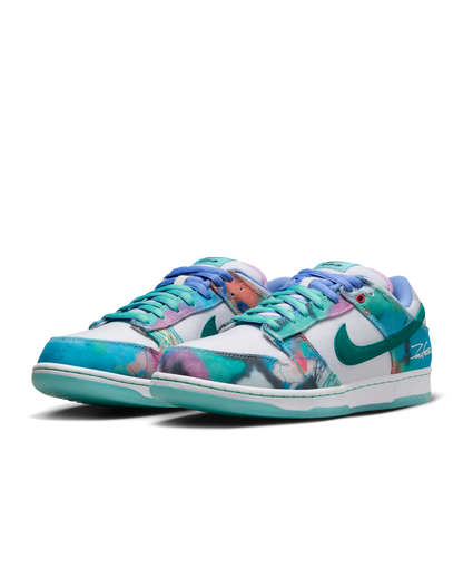 Nike SB Dunk Low Futura Laboratories Bleached Aqua
