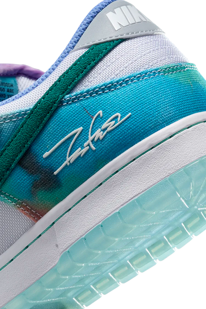 Nike SB Dunk Low Futura Laboratories Bleached Aqua