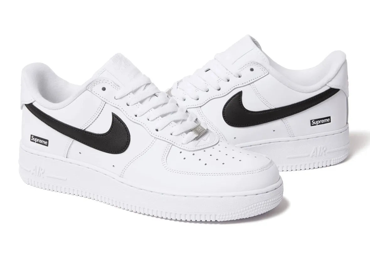 Nike AIR FORCE 1 X SUPREME (2025)